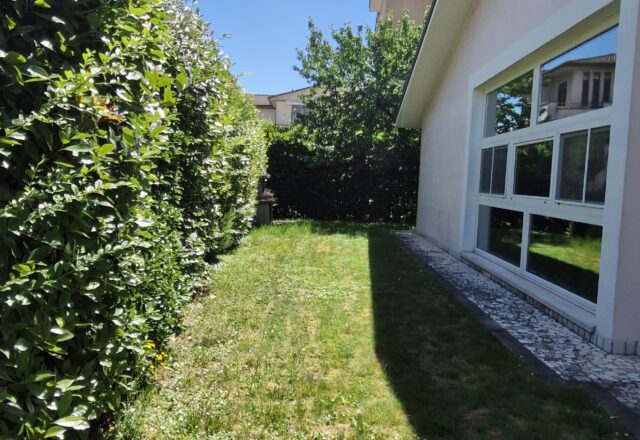 Signorile Villa Affiancata